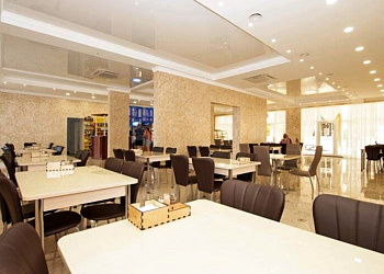 Отель «Акрополис»