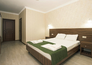 Отель «Акрополис»