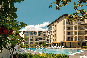 Фото Отель «Розе Вилладж» (раннее бронирование до 30.04.2026)