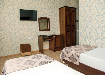 Отель «Шарм»