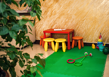 Отель «Шарм»