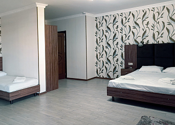 Отель «Акрополис»